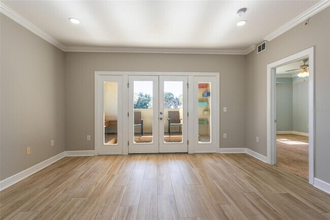 Building Photo - 300 Bella Harbor Ct