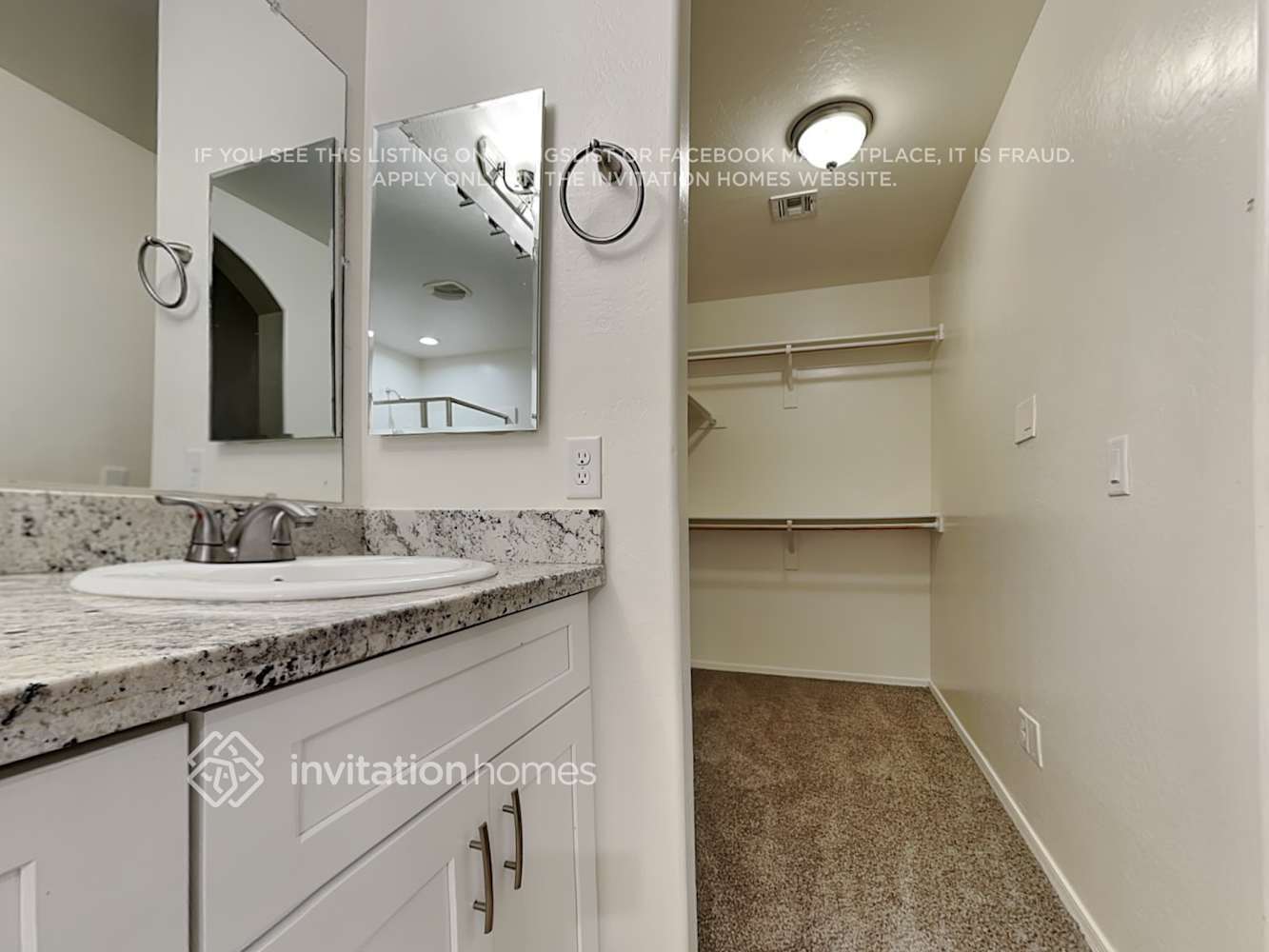 Building Photo - 3845 W Goldmine Mountain Dr