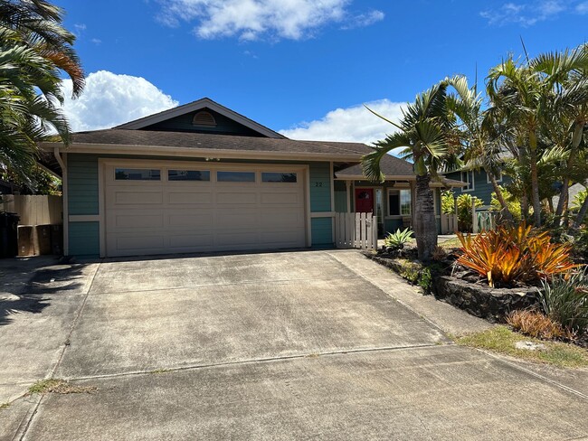 Primary Photo - Kuau Bayview Estates Unfurnished 3 Bedroom...
