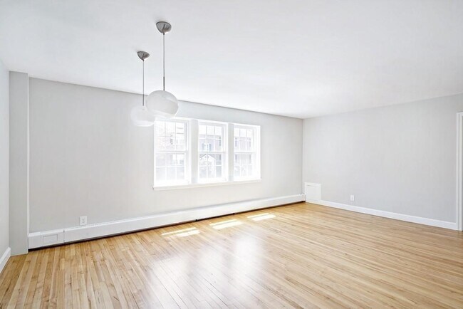 Building Photo - 23 Hammond Pond Pkwy