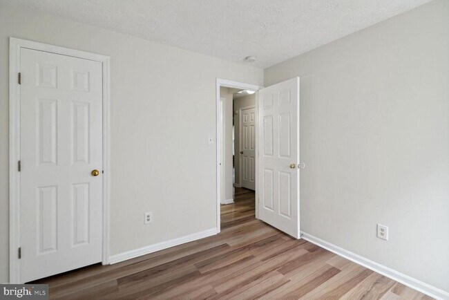 Building Photo - 4716 Dorsey Hall Dr