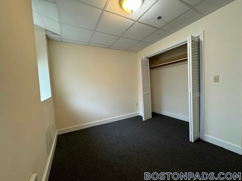 Building Photo - 1616 Massachusetts Ave