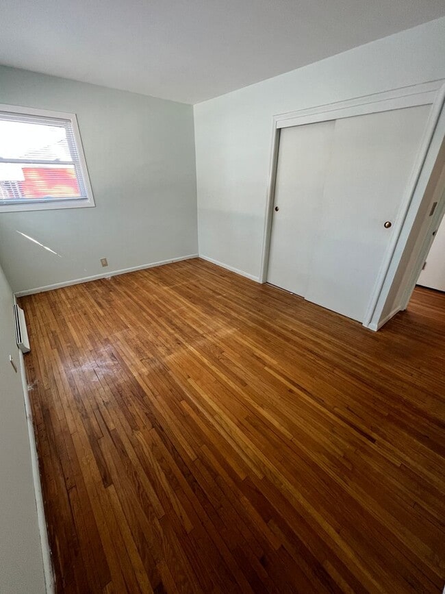 Building Photo - 140 E Niagara St