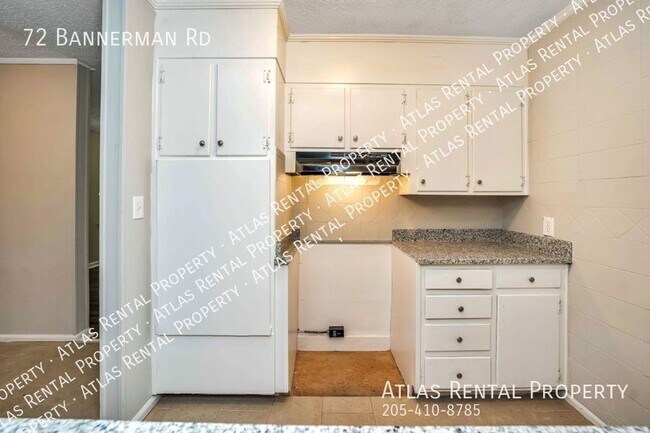 Building Photo - 72 Bannerman Rd SW