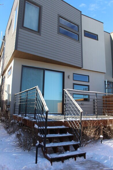 Building Photo - 1040 Tennyson St