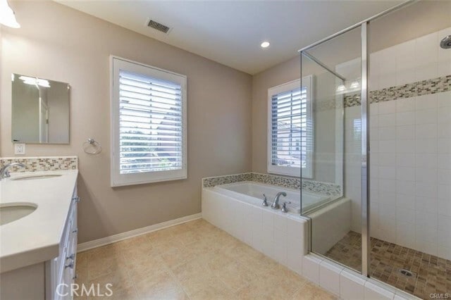 Building Photo - 99 Bianco