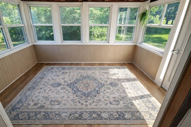 Building Photo - 1128 Ridge Rd