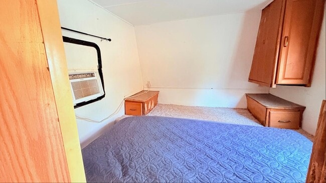 Building Photo - 6806 Treefern Dr