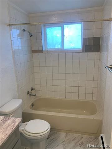 Building Photo - 2540 Kenton St