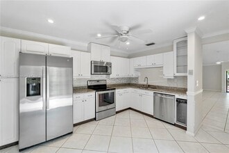 Building Photo - 23257 Boca Club Colony Cir
