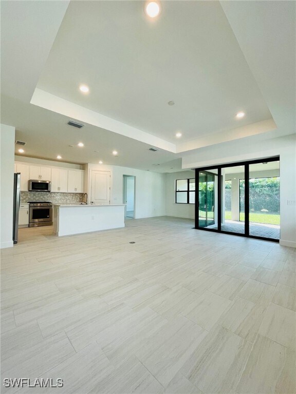 Building Photo - 1962 Tripletail Ln