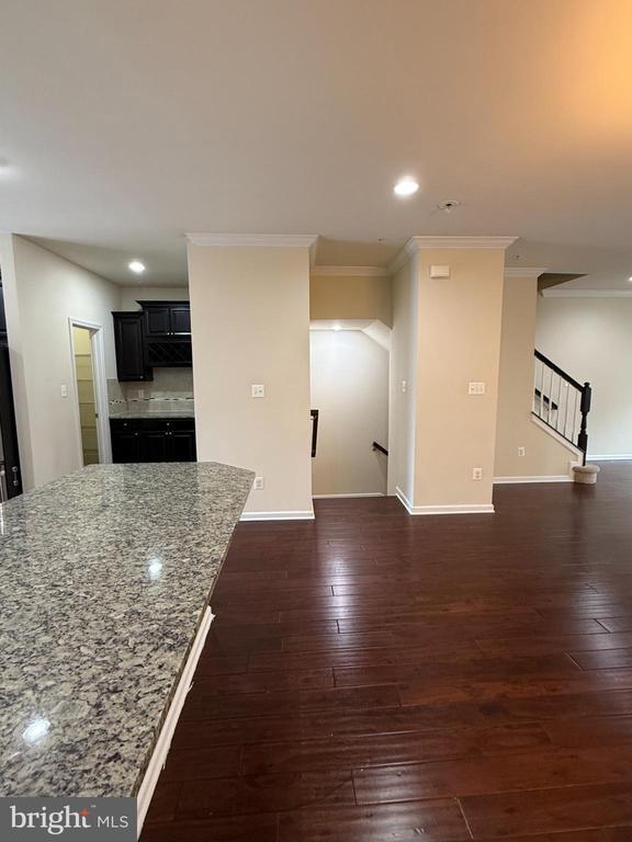 Building Photo - 7018 Foxton Way