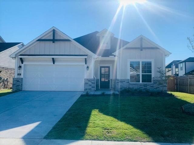 Primary Photo - 906 Gambel Dr