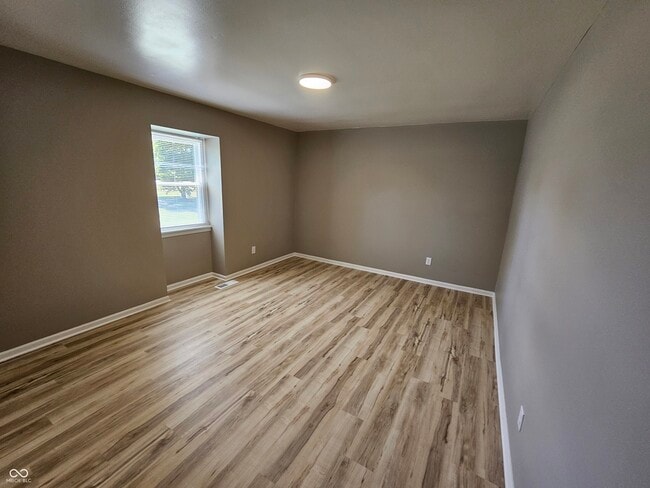 Building Photo - 6312 Commons Dr