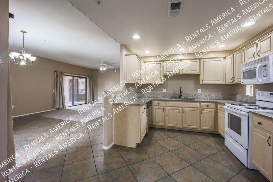 Building Photo - 9555 E Raintree Dr