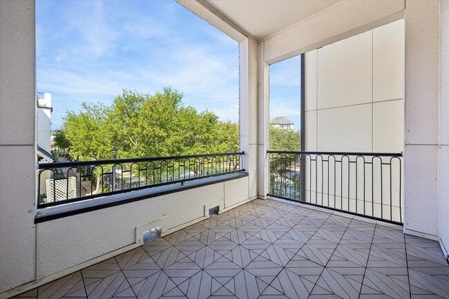 Building Photo - 9663 Kings Cross Station