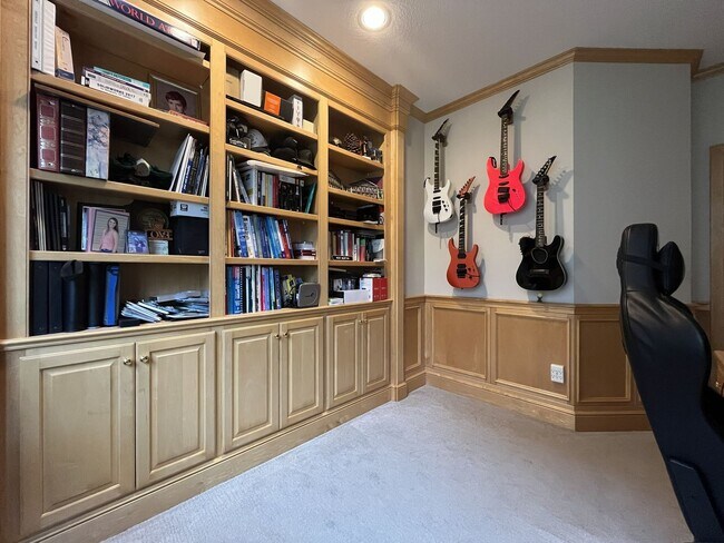 Building Photo - Executive-Style Northwest Heights Home with Forest Views and Refined Architectural Details