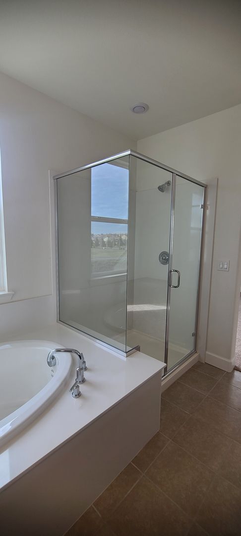 Building Photo - Move-in Special! Rocklin Meritage Durango ...