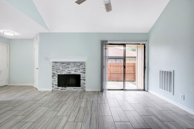 Building Photo - ***APPLICATION CURRENTLY UNDER REVIEW***Contemporary Single-Level Home with 3 Bedrooms, 2 Bathroo...