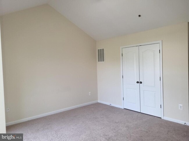 Building Photo - 8618 Stone Hill Ln