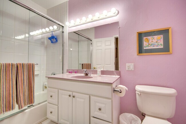 Building Photo - 30W777 Shoe Factory Rd