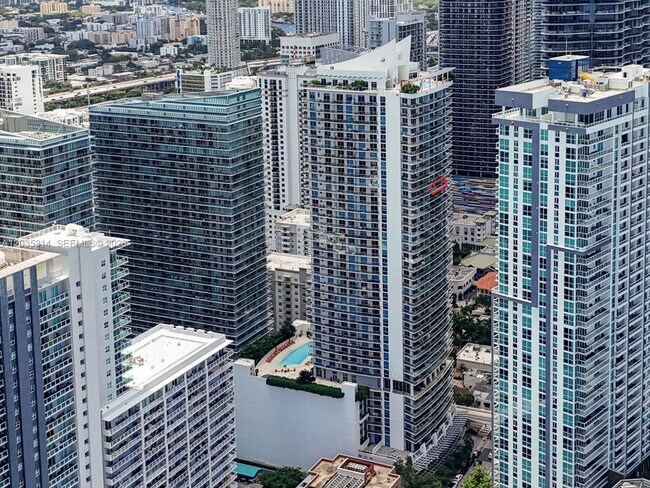 Building Photo - 1100 S Miami Ave