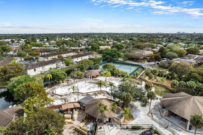 Building Photo - 7074 SW 114th Pl