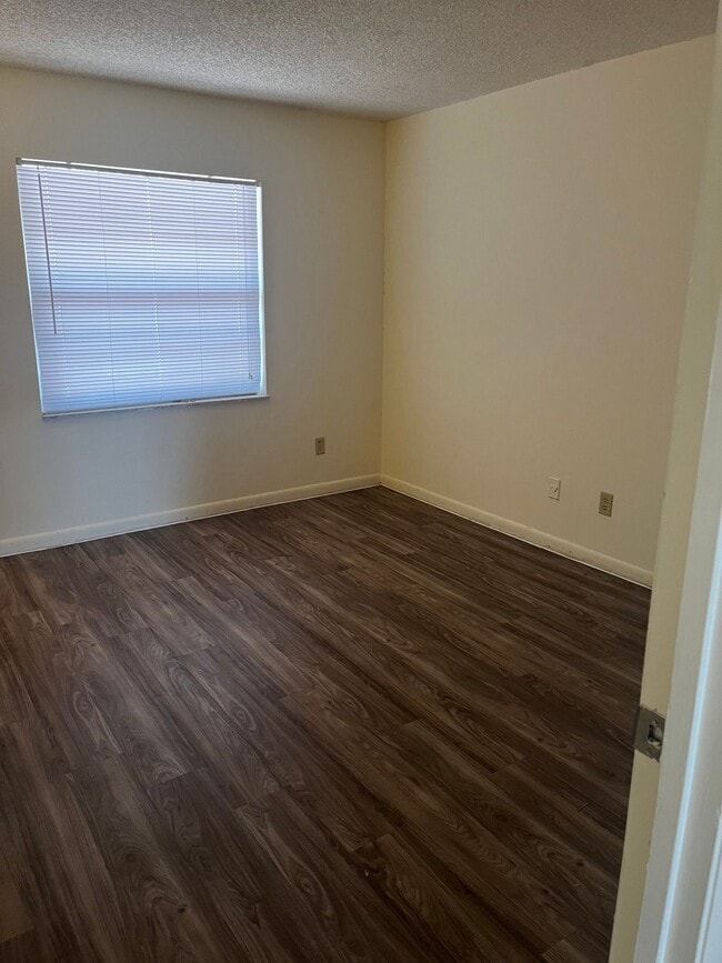Floorplan - Canterbury Place Apartments