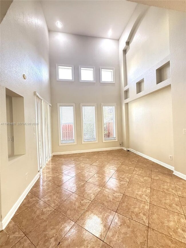 Building Photo - 5081 SW 136th Terrace