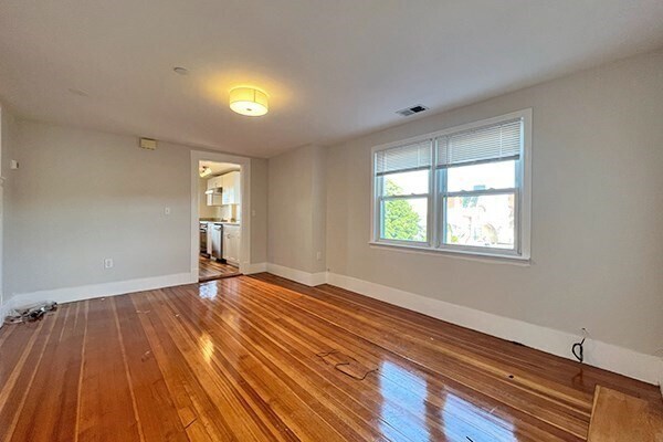 Building Photo - 280 Cabot St