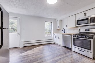 Building Photo - 2675 S 18th St