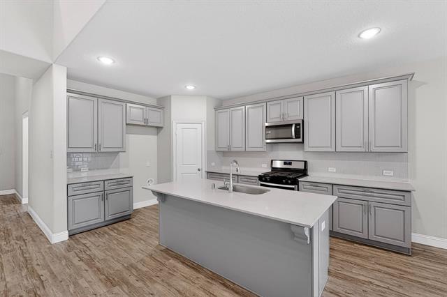 Building Photo - 418 Camille Crossing