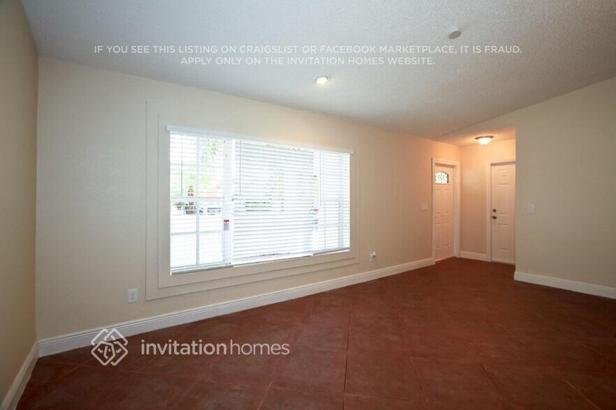 Building Photo - 14224 SW 111th Ln