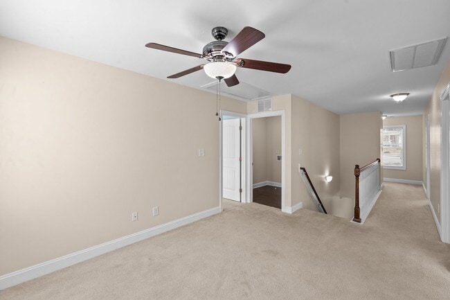 Building Photo - ***Beautiful Knightdale 4/2.5 W/ Private Pool***