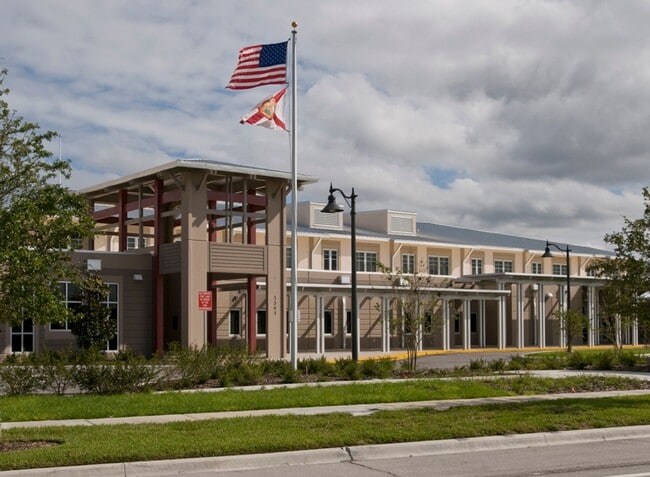 Building Photo - MOVE IN SPECIAL- 3/2.5 Beautiful Energy Ef...