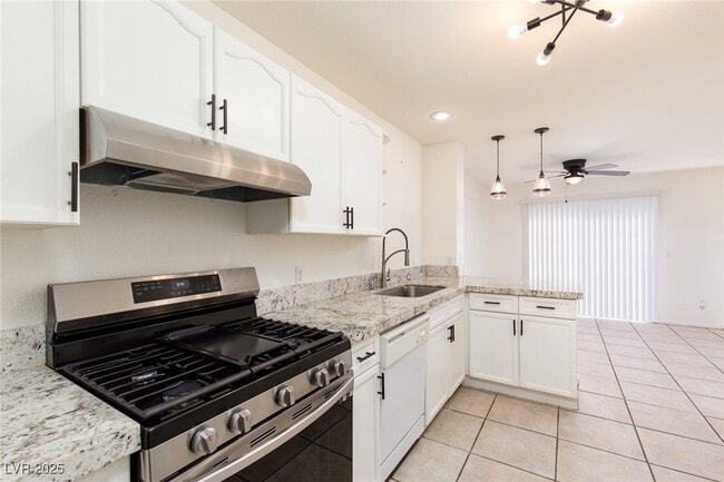 Building Photo - 8440 Indigo Sky Ave