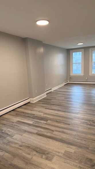 Building Photo - 841 E Philadelphia St