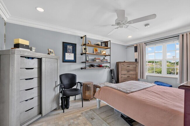 Building Photo - 23201 Boca Club Colony Cir