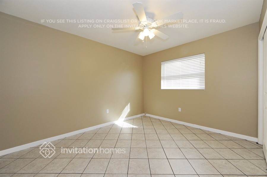 Building Photo - 452 Hazelwood Rd