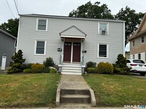 Building Photo - 424 Rockwell Ave