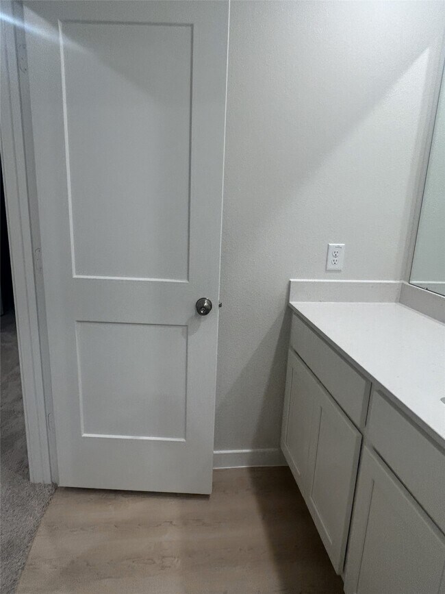 Building Photo - 32935 Turning Springs Dr