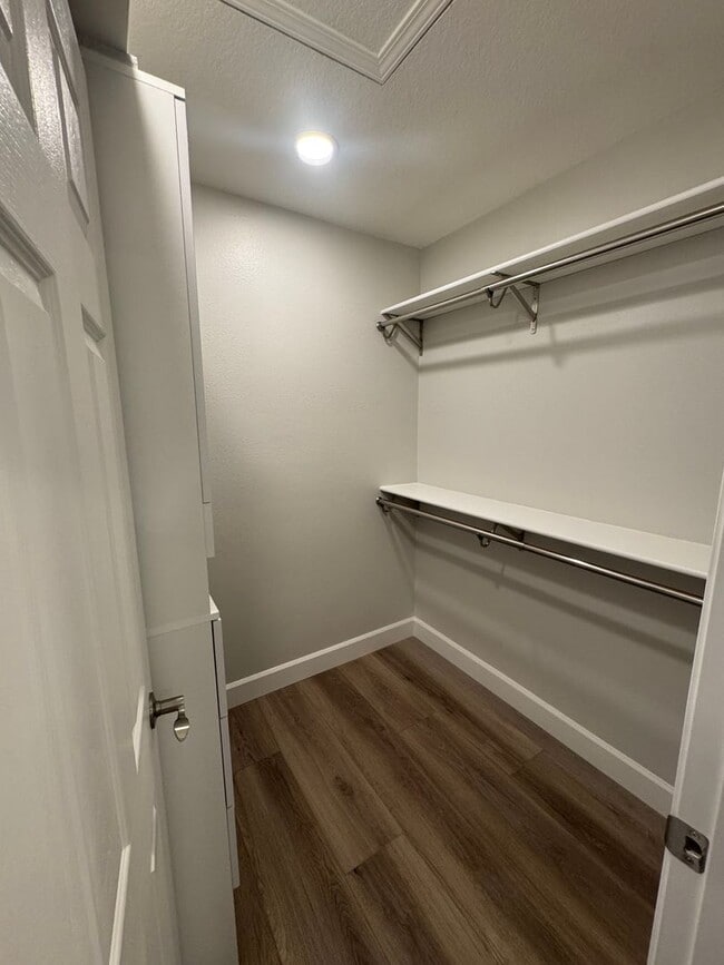 Building Photo - Townhome in Laguna Niguel!