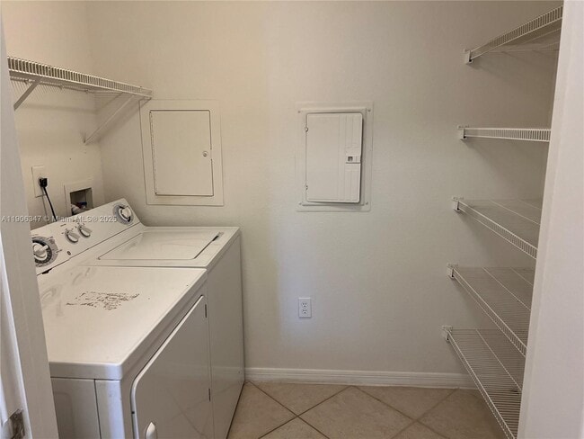 Building Photo - 6529 Emerald Dunes Dr