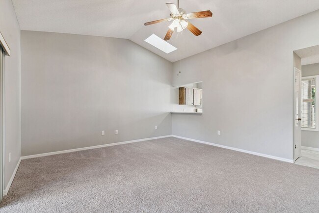 Building Photo - 419 Warrenton Rd
