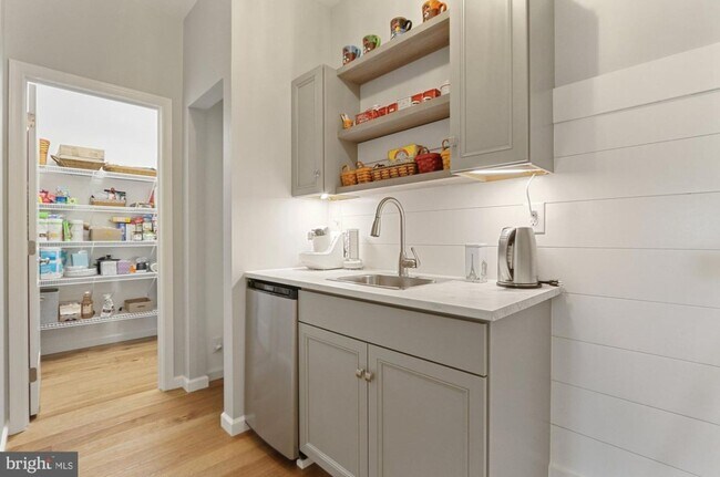 Building Photo - 118 Stone Arch Dr