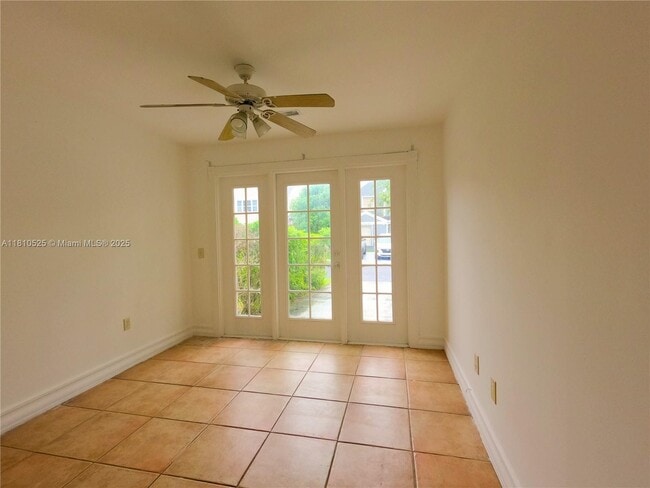 Building Photo - 11733 SW 117th Ct
