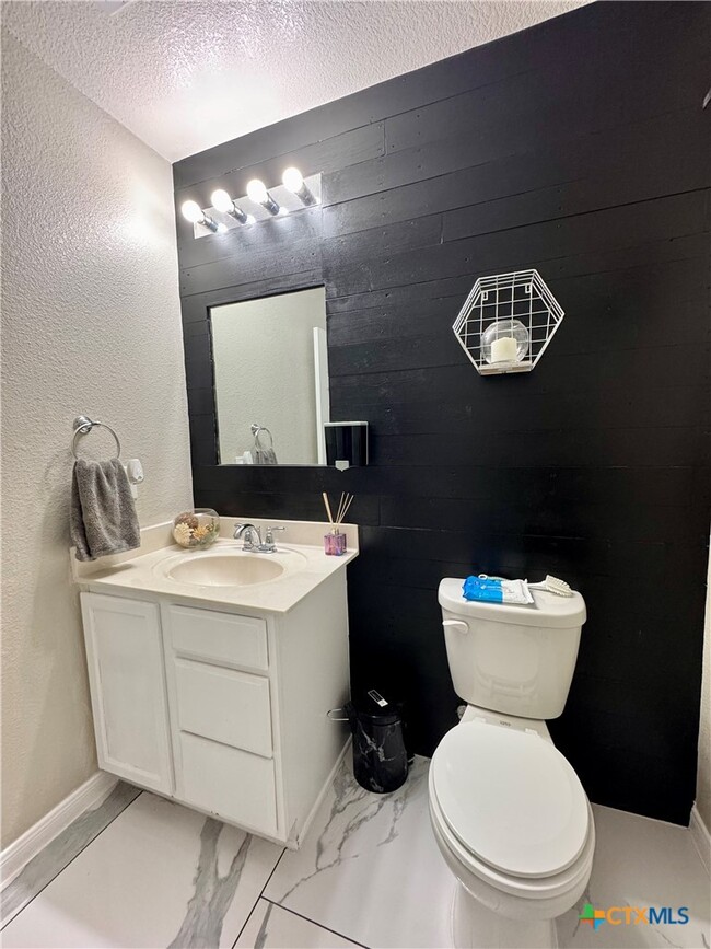 Building Photo - 1071 Tumbleweed Trail