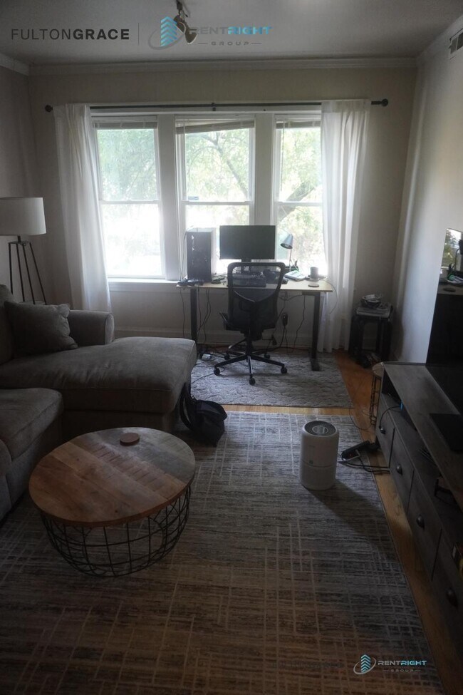 Building Photo - 1 bedroom in Chicago IL 60614