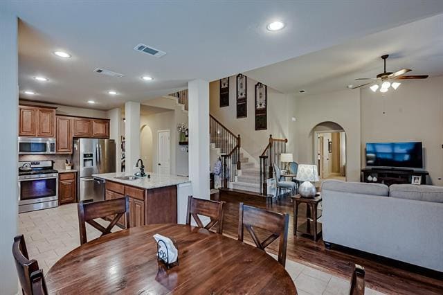 Building Photo - 3120 Pampa