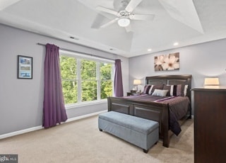 Building Photo - 22388 Deerpath Ct